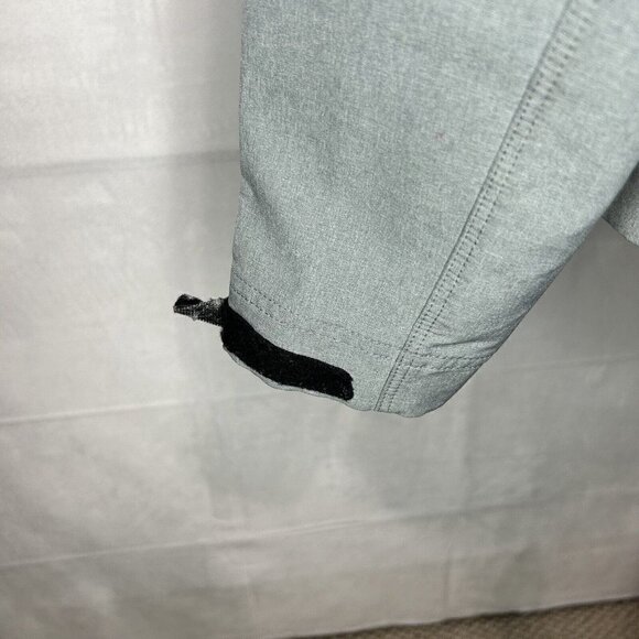 Nike Pro Running Jacket Womens Gray Red Hooded Full Zip Stretch Sz. S - Picture 9 of 10